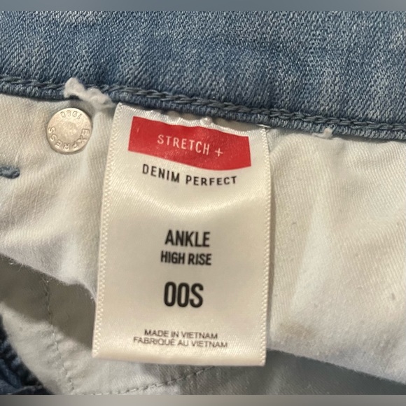 Distressed skinny high rise jeans from Express - Picture 12 of 13